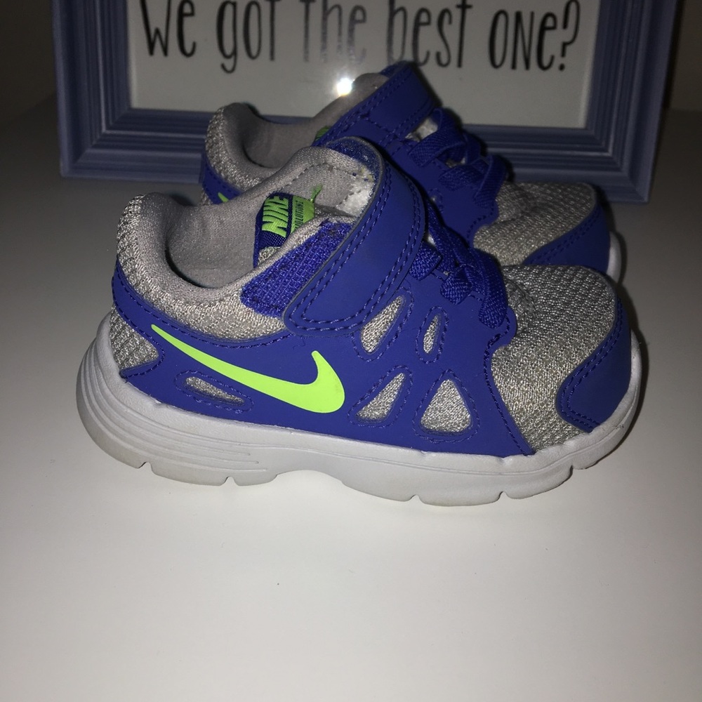 New Nike Revolution 2 Baby Sneakers